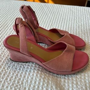 Ecco Pink Suede Wedges
